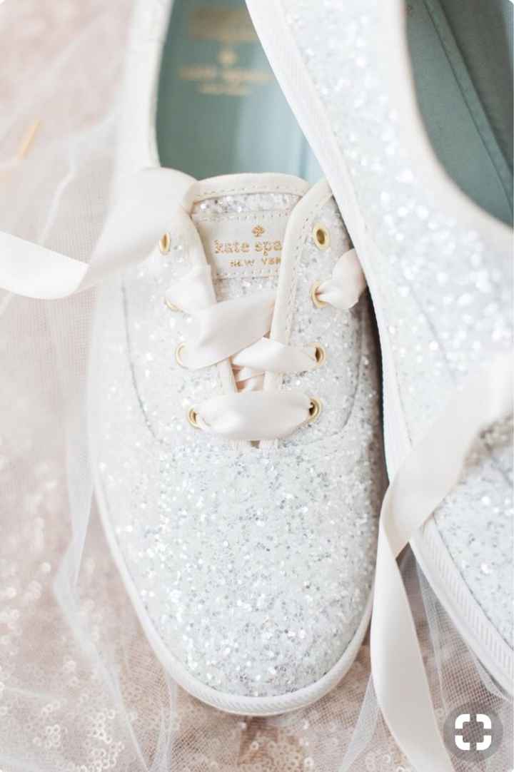  Cercasi scarpe! - 1