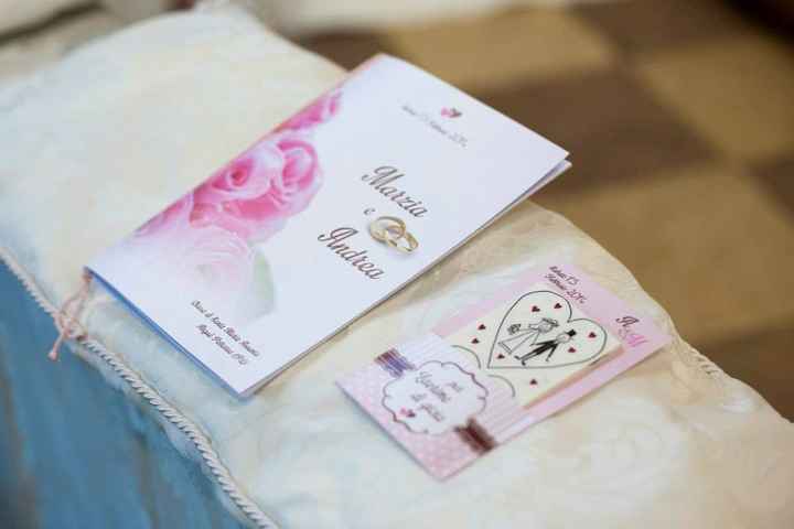 allestimento panche chiesa