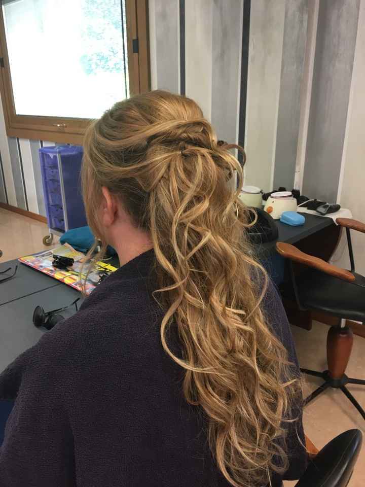 Capelli molto lunghi - 1