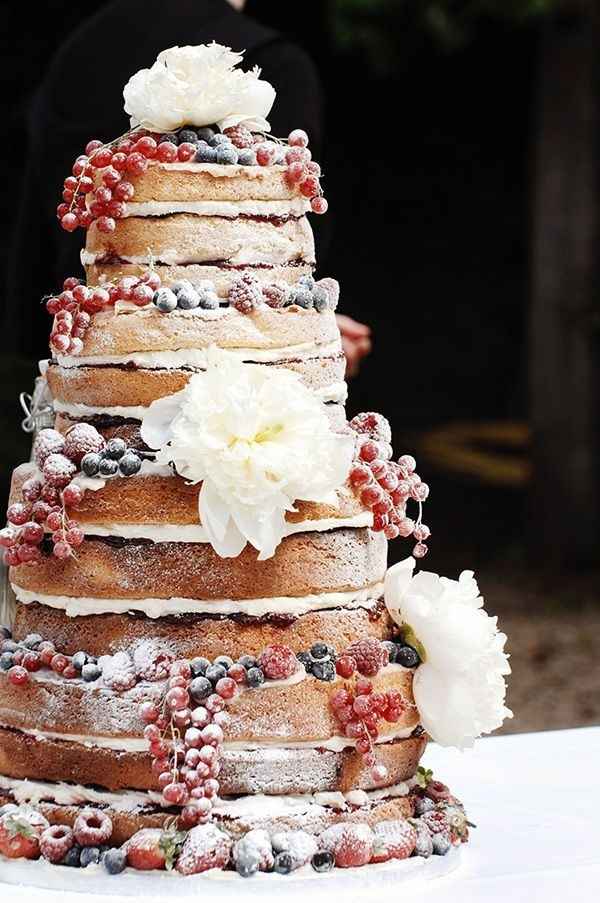 Naked wedding cake