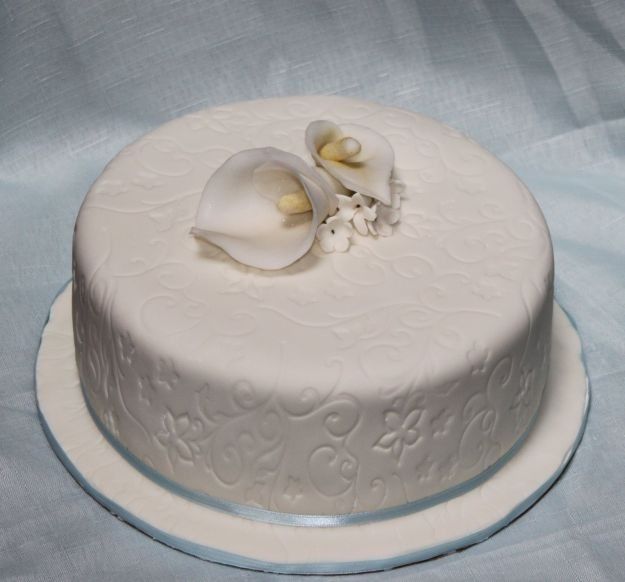 Wedding cake a un piano rotonda