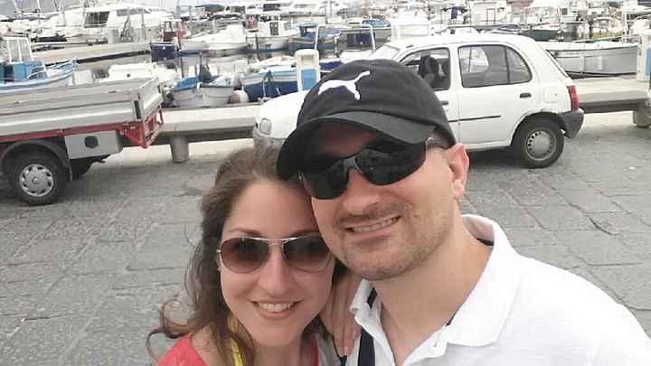 Presentati pubblicando una foto tua e del tuo fm - 1