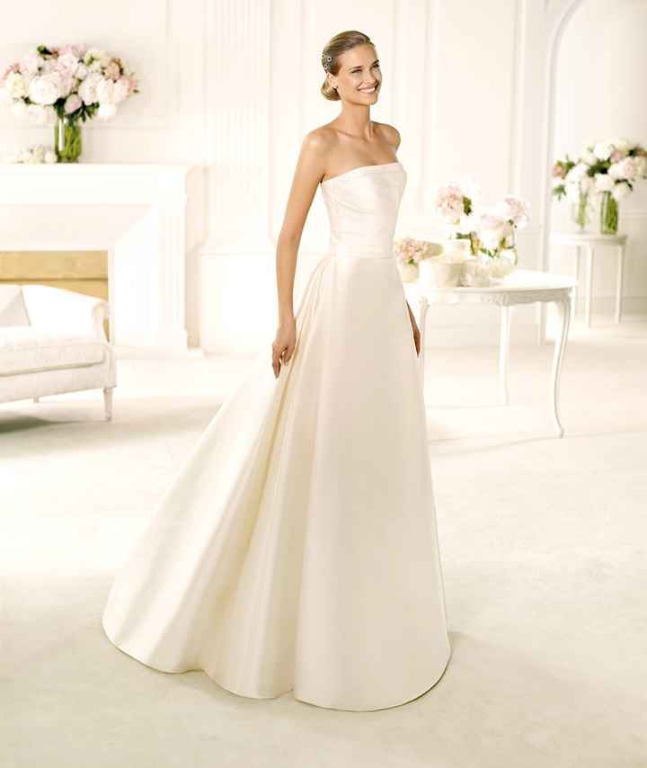 Mi fate vedere i vostri abiti? - 1