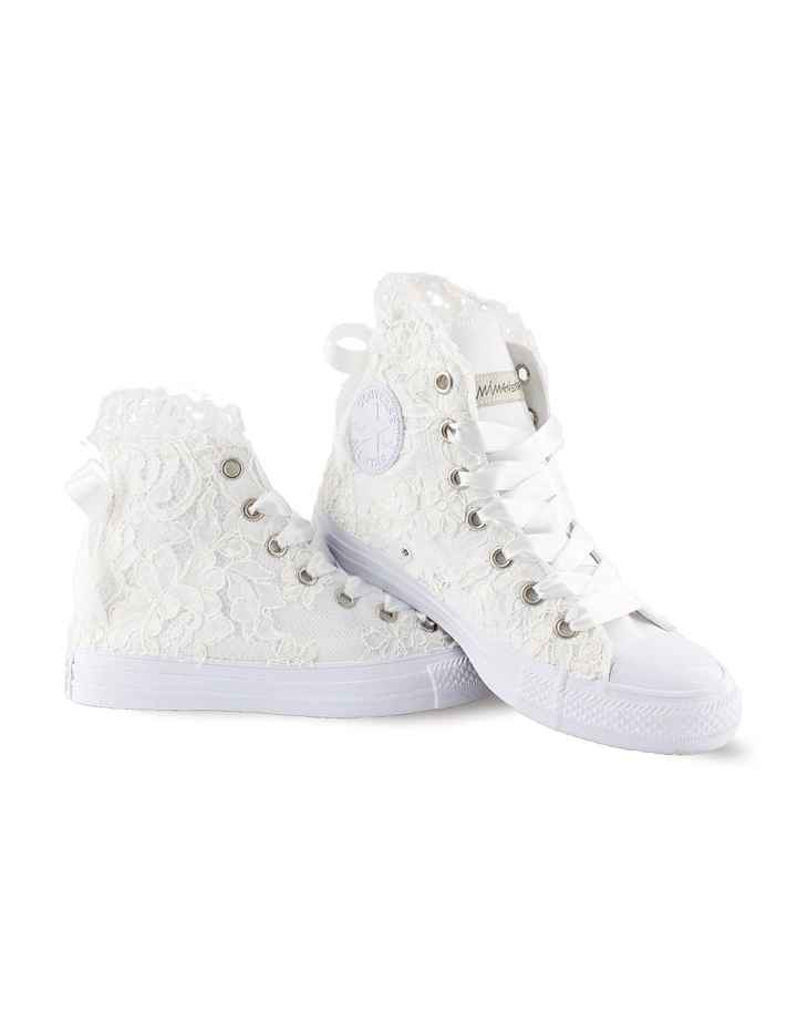 CONVERSE AMABEL (MIMANERA)