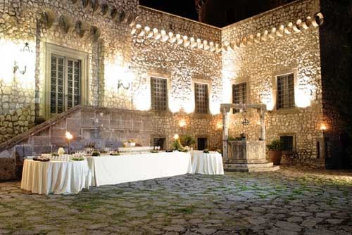 Chi ha scelto castelli e ville per il proprio matrimonio?  - 1
