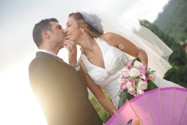 Le bolle e l'ombrellino colorato