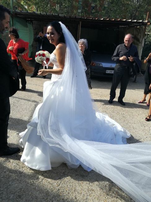  Differenza abito da sposa bianco e avorio - 1