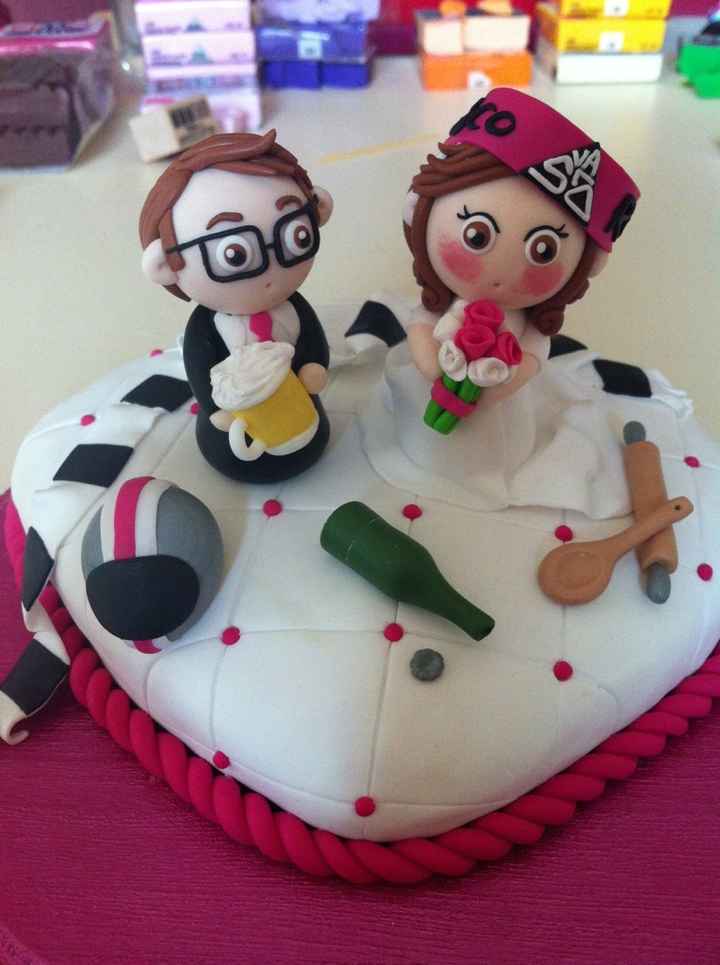 cake topper