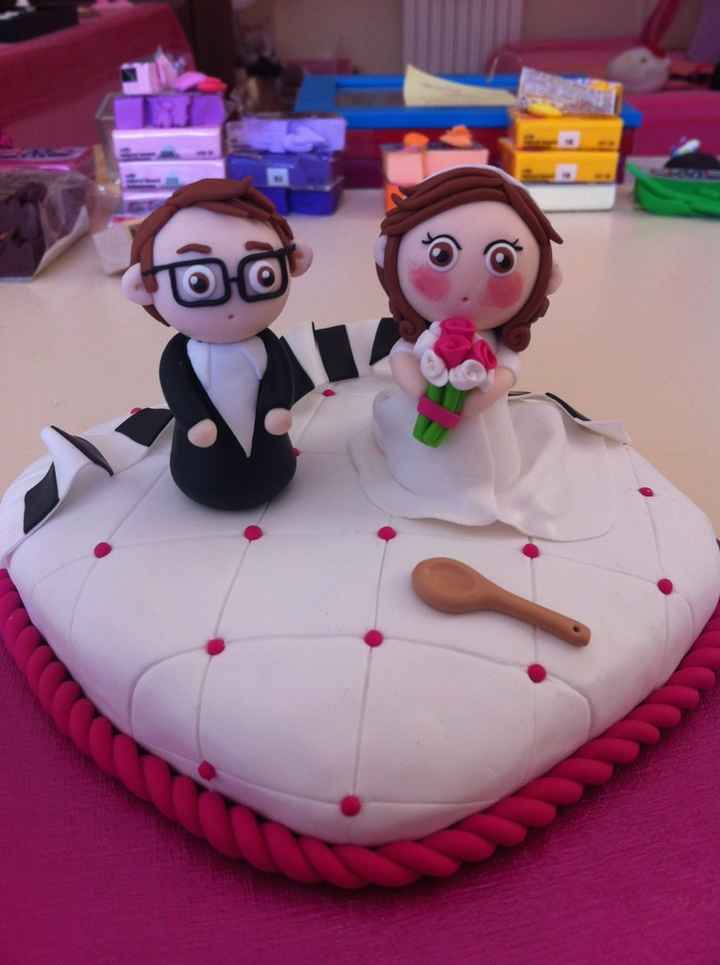 cake topper 