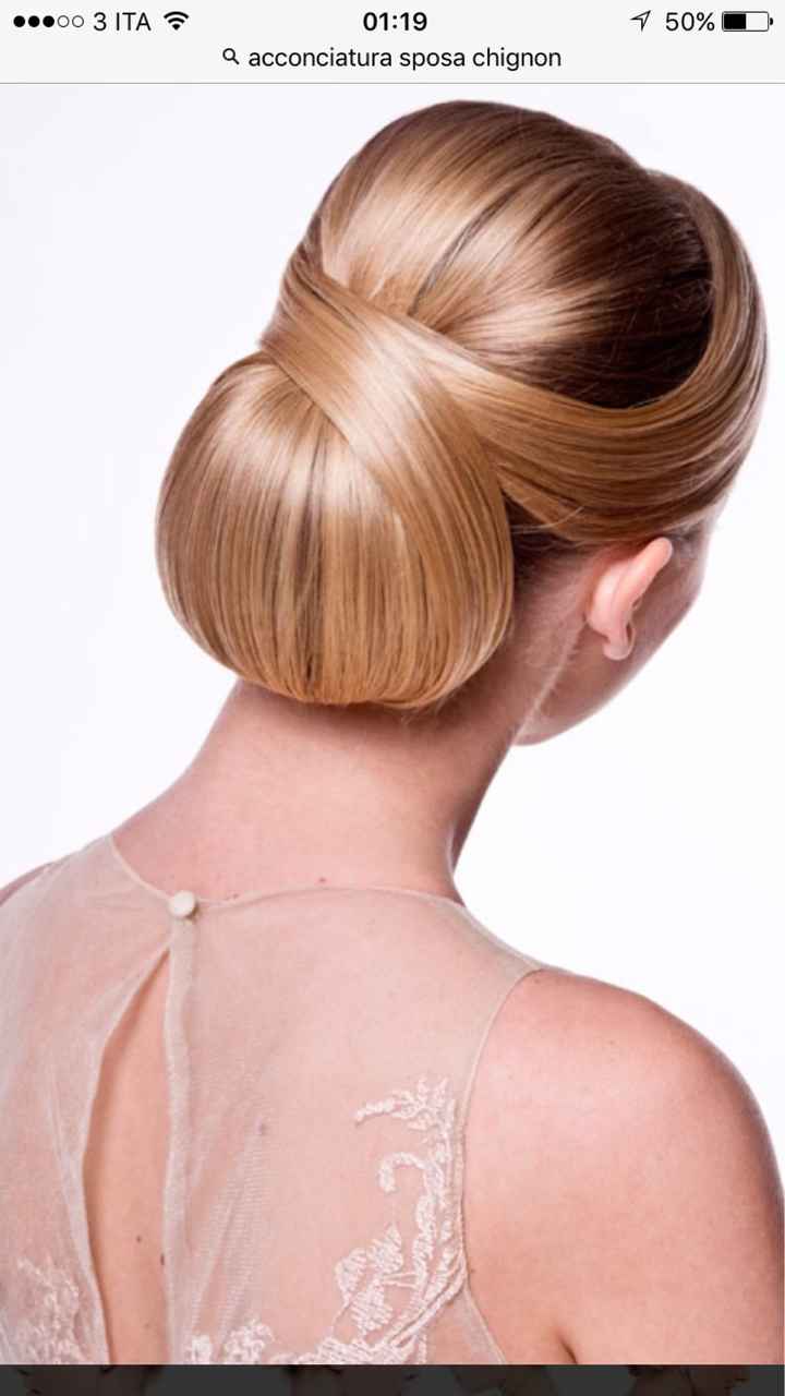 Acconciatura quasi scelta - 1