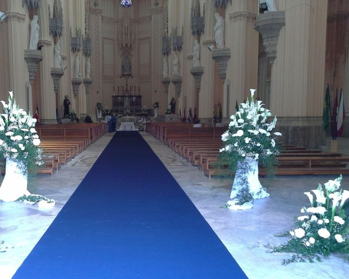 Che colore mettete il tappeto in chiesa o comune? - 1