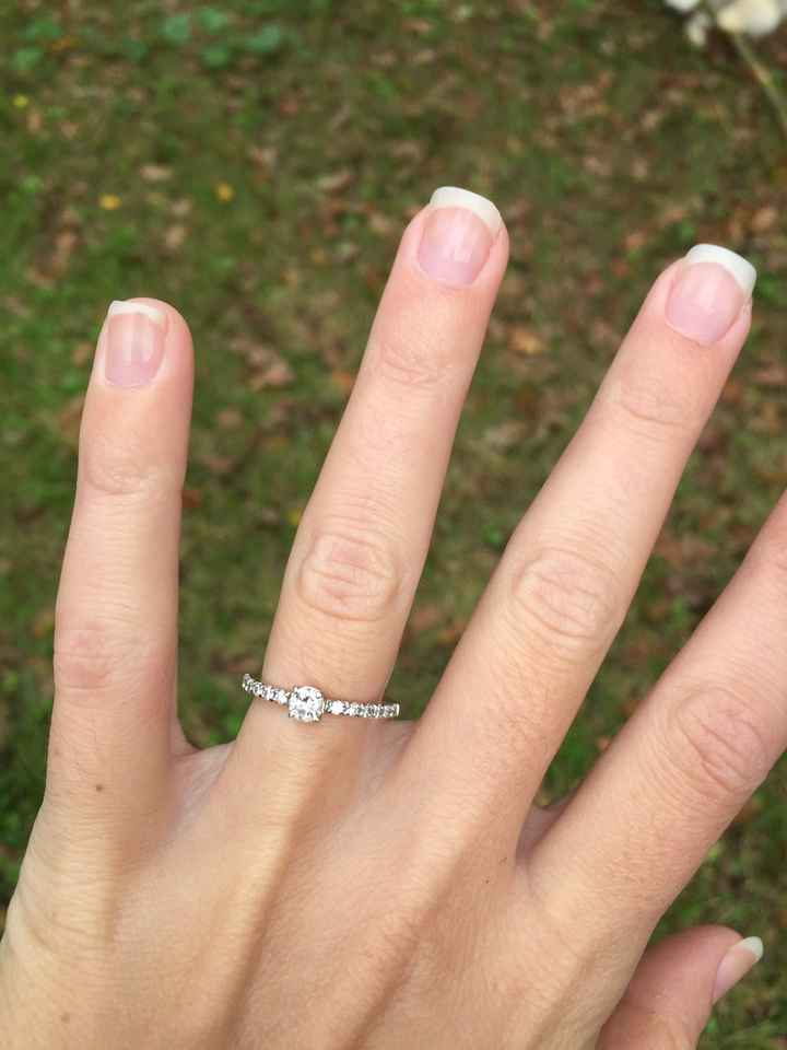 Solitario :domanda un po' frivola : quante volte lo guardate , vi piace? Lo volevate diversamente? P