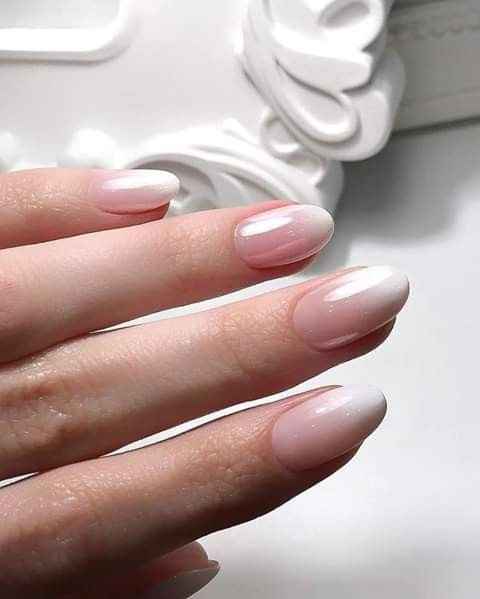 Colore unghie per le nozze: lo hai già scelto? - 1