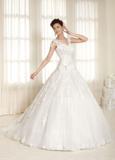 Abiti da sposa creazioni delsa - 4