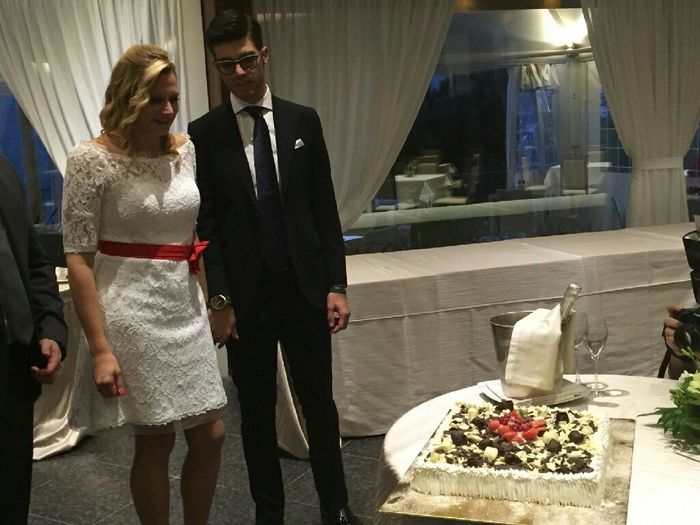 Chi ha scelto l'abito da sposa corto? mi fate vedere??? - 1
