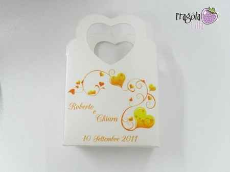 scatolina porta-riso e porta-petali