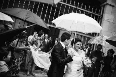 sposi sotto la pioggia 2