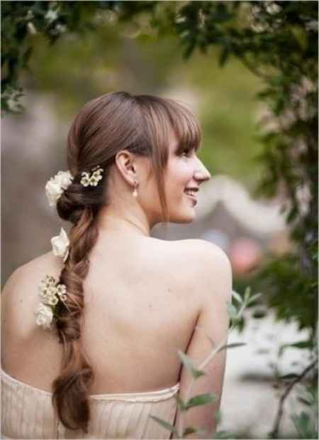 acconciatura per sposa con frangia