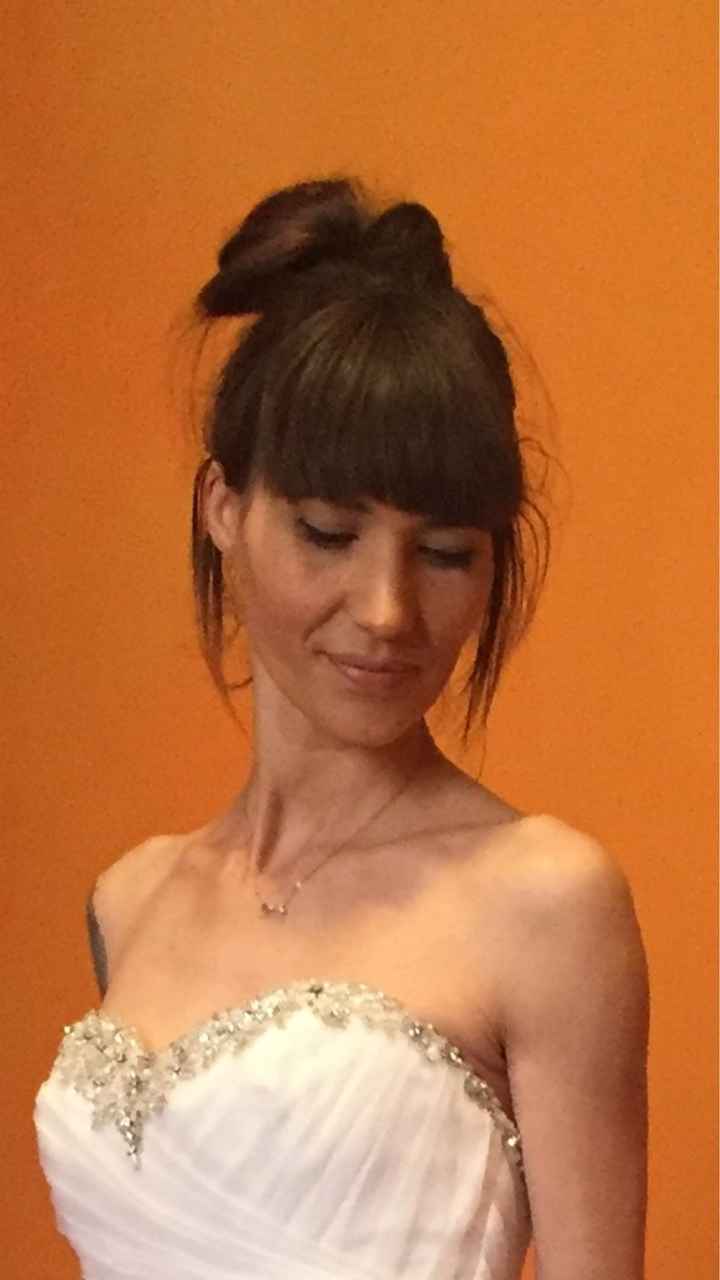 Tengo la frangia ? Con chignon ? - 1