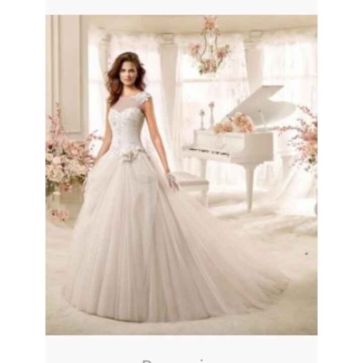 Questo é il mio abito e il vostro??? postate le foto!!!! - 1