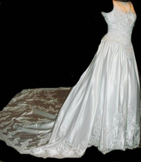Mori Lee 3010 (?)