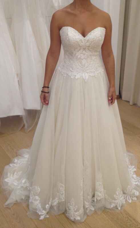 Colore in abbinato col vestito - 2