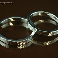 fedi oro bianco martellato