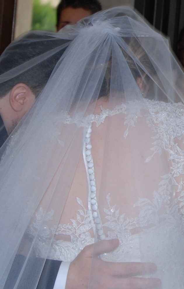 Abito con schiena scoperta o no? - 1