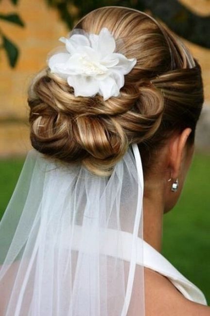 Velo corto e acconciatura raccolta.. help!! - 4