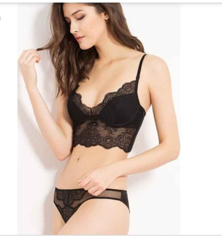 Intimo prima notte di matrimonio - 1