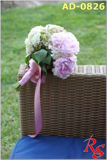 Bouquet peonie ed ortensie