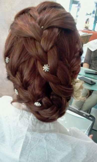 Acconciatura e trucco - 1