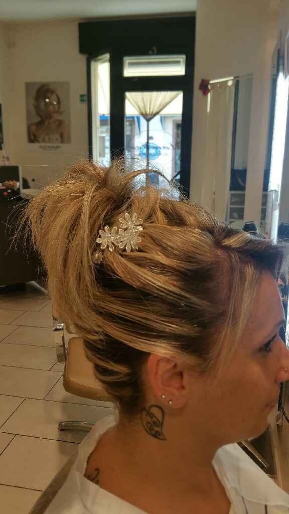 ..e pure l'acconciatura c'è 😍 - 1