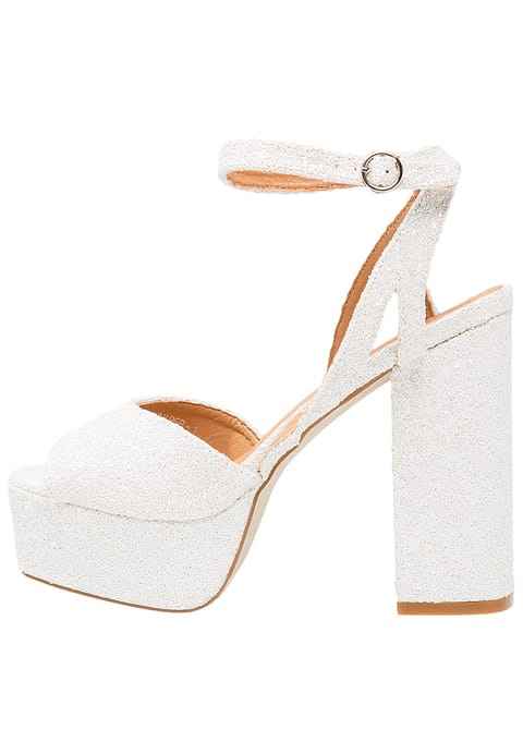  Scarpe con plateau - 1