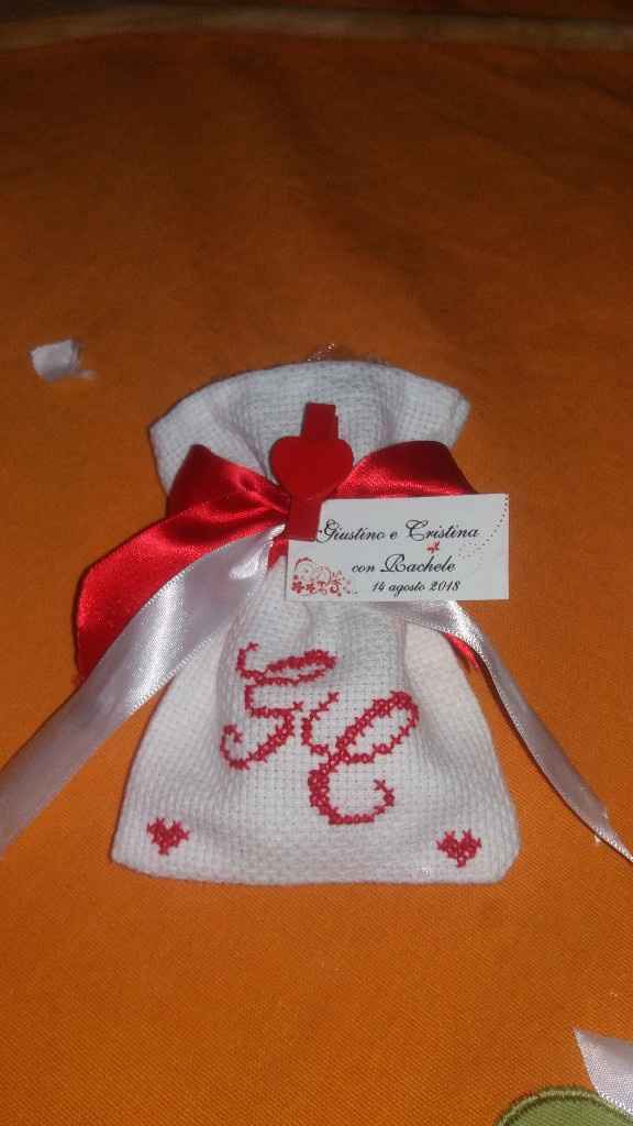 Portafedi e sacchettini punto croce - 3