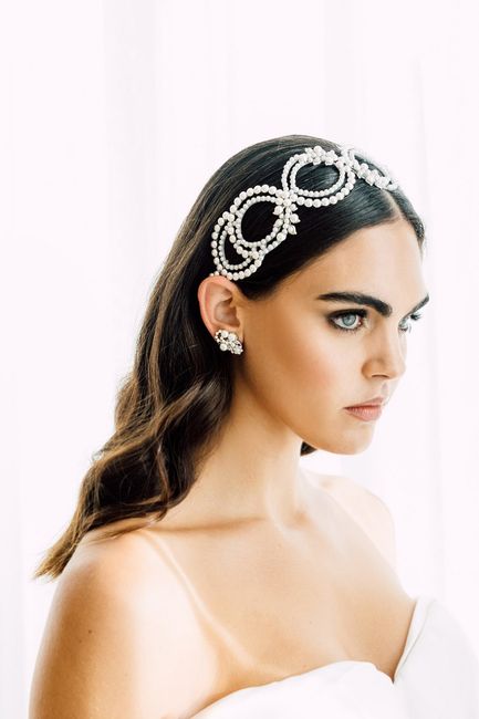 10 accessori per capelli che illumineranno la tua acconciatura✨ 7