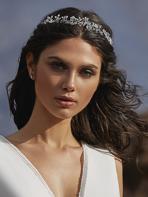 10 accessori per capelli che illumineranno la tua acconciatura✨ 9