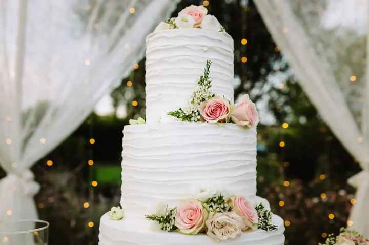 Torta nuziale: facciamo un viaggio tra i diversi tipi?🍰 - 1