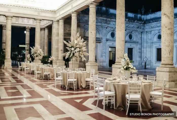 Location a tema teatro: 👏 o 🍅? - 1