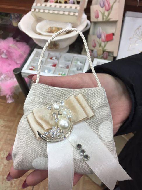 Sacchetti non invitati - 1