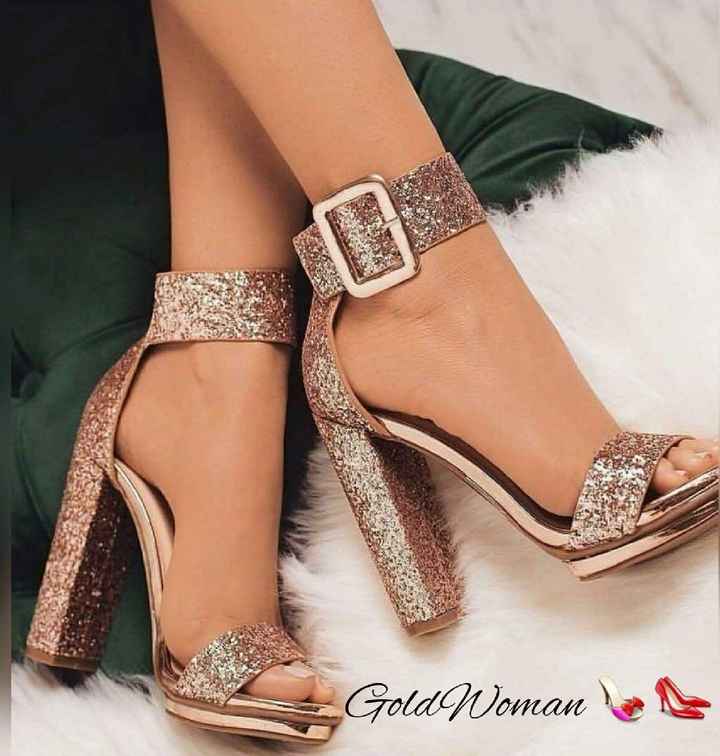 Scarpe color oro? - 1