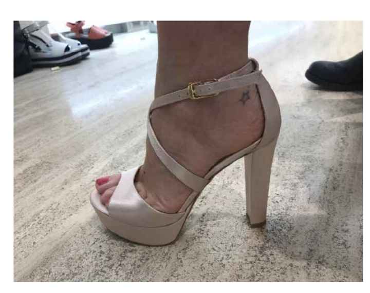Quanto vi sono costate le scarpe da sposa? - 1