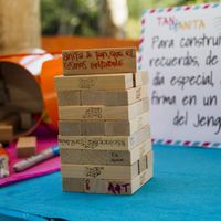 Albero degli auguri con il jenga