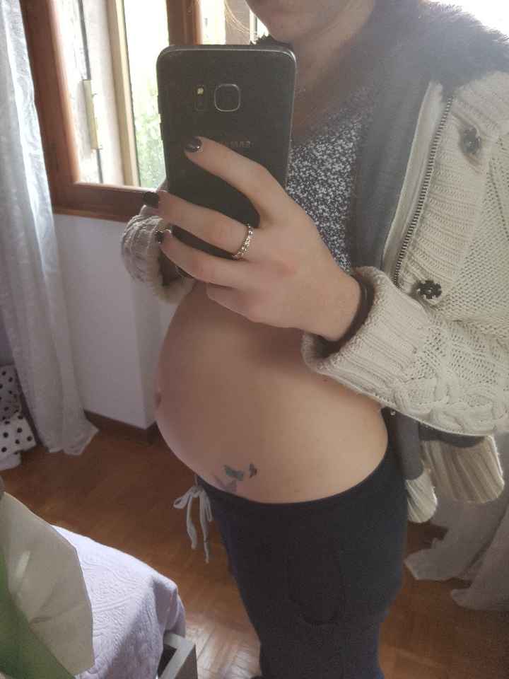  Future mamme mi.mostrate la.vostra pancia.? - 1