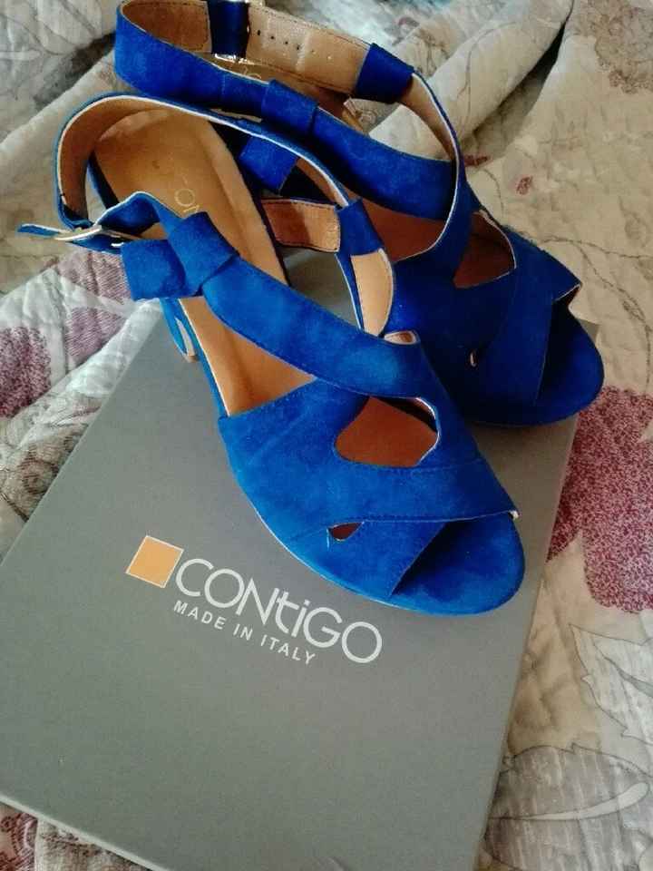 Mi fate vedere le vostre scarpe? - 2