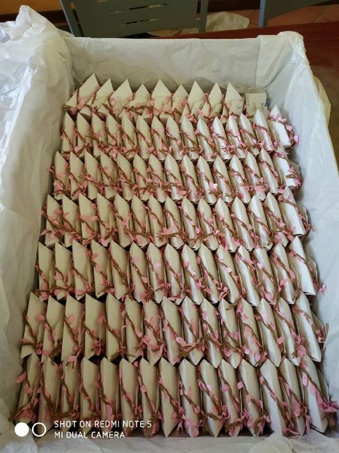 Scatoline confetti non invitati - 2