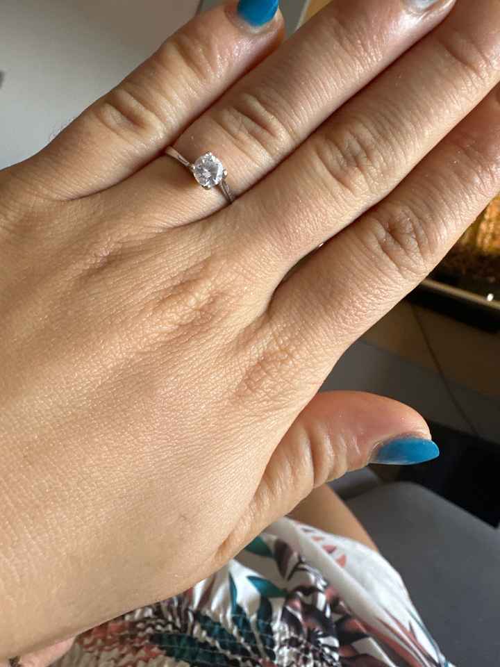 Come è il vostro anello di fidanzamento?? - 1