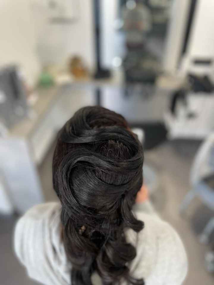 Capelli neri... Che acconciatura avete avuto???? - 2