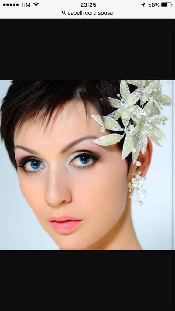 A.a.a.acconciatura per capelli corti cercasi - 4