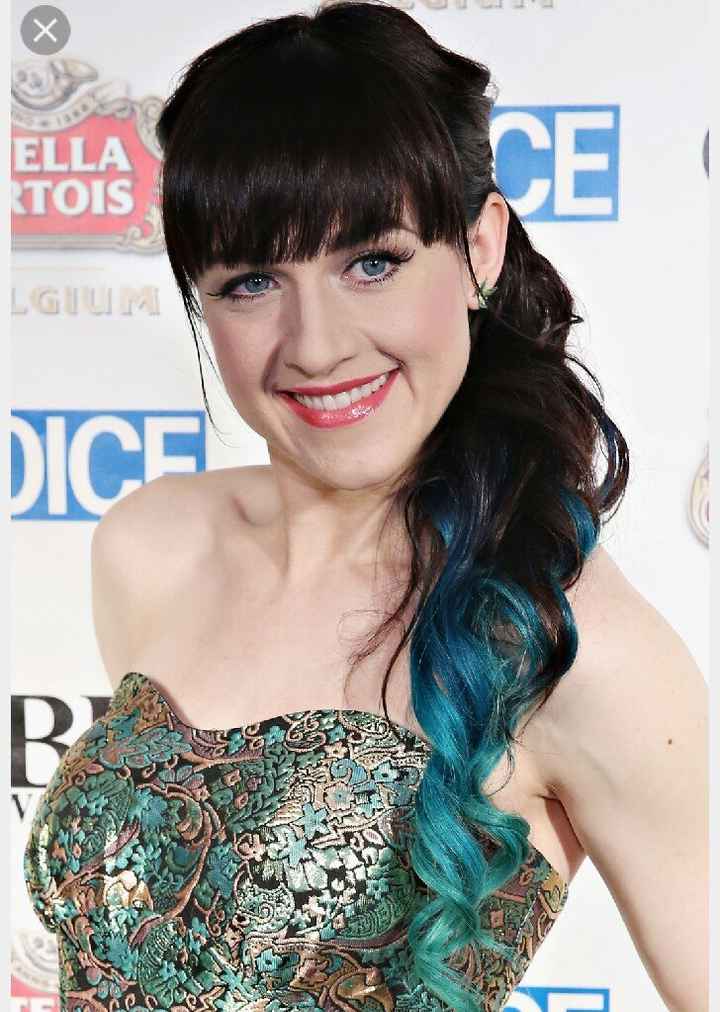 Acconciatura sposa: capelli blu?? - 3